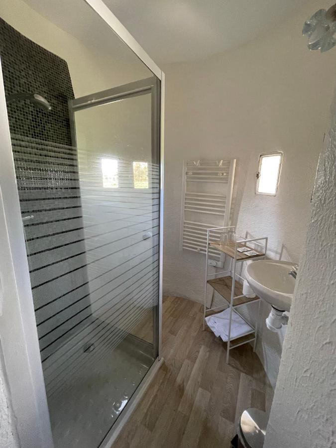 Manoir Du Grail Bed & Breakfast Devesset Ngoại thất bức ảnh
